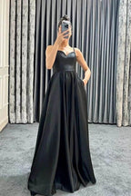Long A-line Spaghetti Straps V-Neck Sleeveless Prom Dresses with Pockets