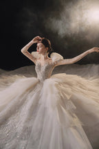 Magnificent Off-the-Shoulder Ball Gown Sweetheart Neckline Tulle Puff Sleeve Beaded Lace Long-Sleeve Wedding Dress with Layered Train E-301