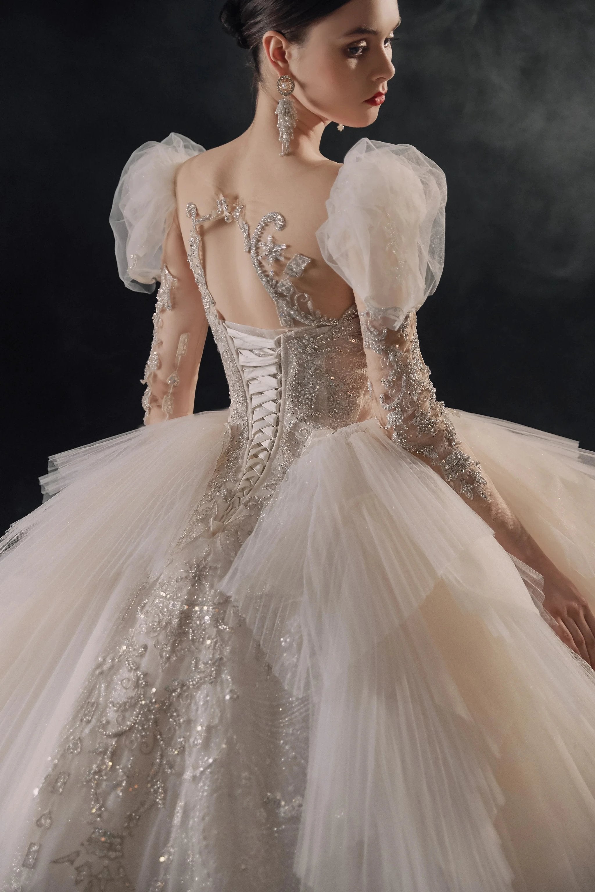 Magnificent Off-the-Shoulder Ball Gown Sweetheart Neckline Tulle Puff Sleeve Beaded Lace Long-Sleeve Wedding Dress with Layered Train E-301