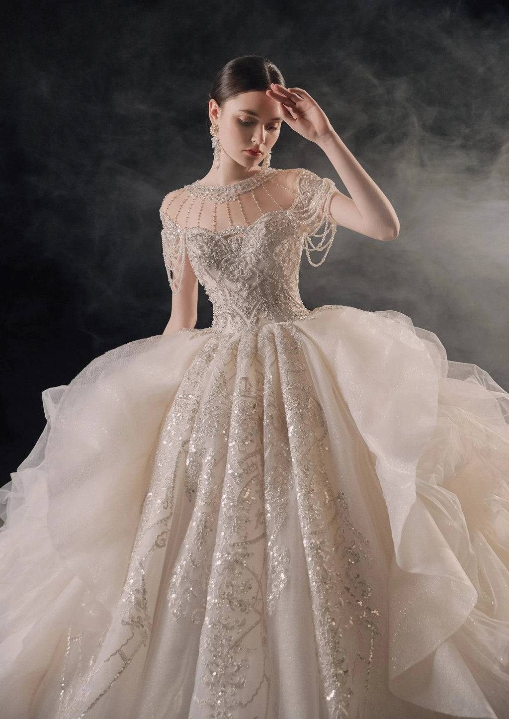 Glamorous Illusion Neckline Ball Gown Beaded Lace Fringe Trim Ruffled Train Wedding Dress E-307