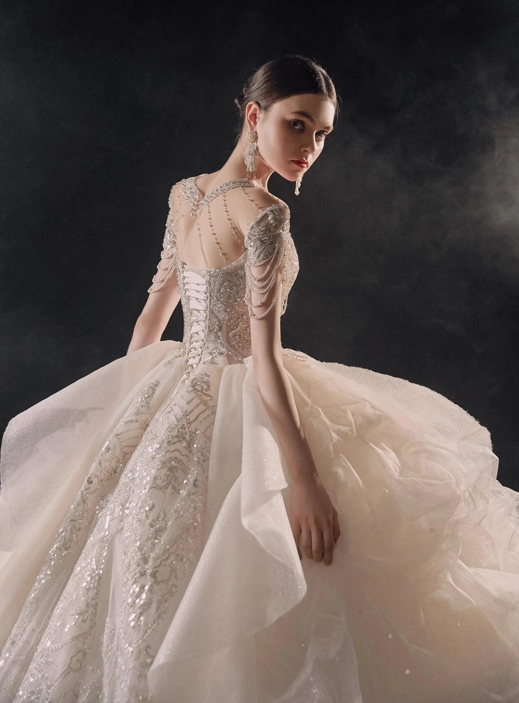 Glamorous Illusion Neckline Ball Gown Beaded Lace Fringe Trim Ruffled Train Wedding Dress E-307