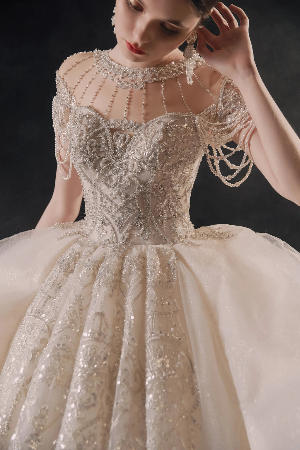Glamorous Illusion Neckline Ball Gown Beaded Lace Fringe Trim Ruffled Train Wedding Dress E-307