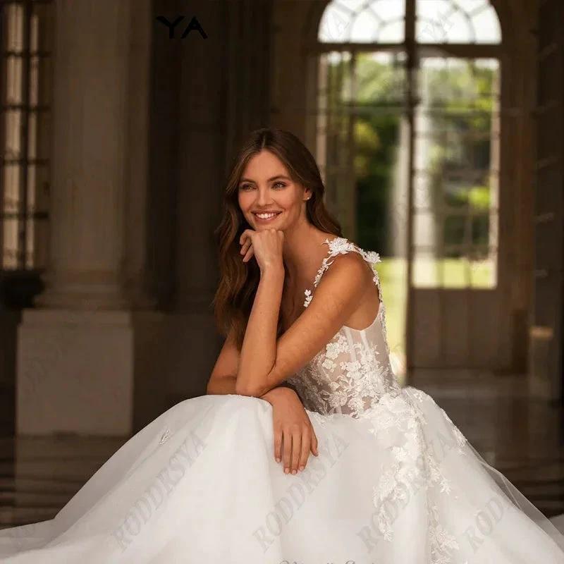 Sexy V-Neck Backless Wedding Dress For Women Romantic Tulle  Spaghetti Straps Bride Party A-line Sleeveless Bridal Gown