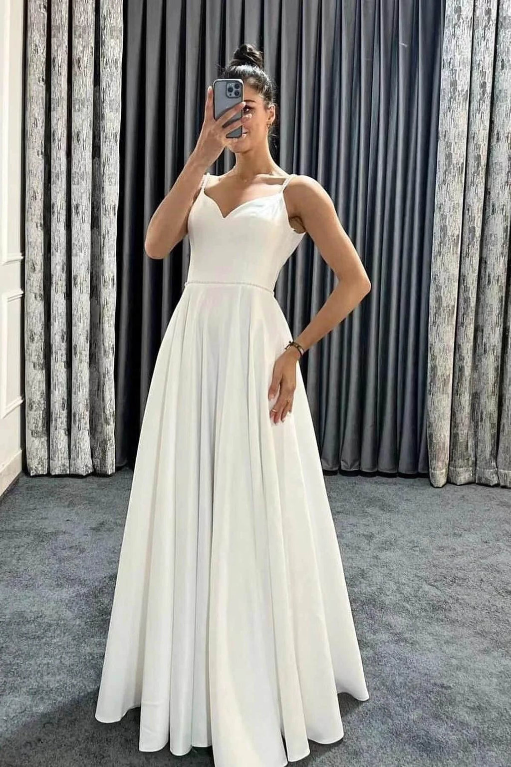 Long A-line Spaghetti Straps V-Neck Sleeveless Prom Dresses with Pockets