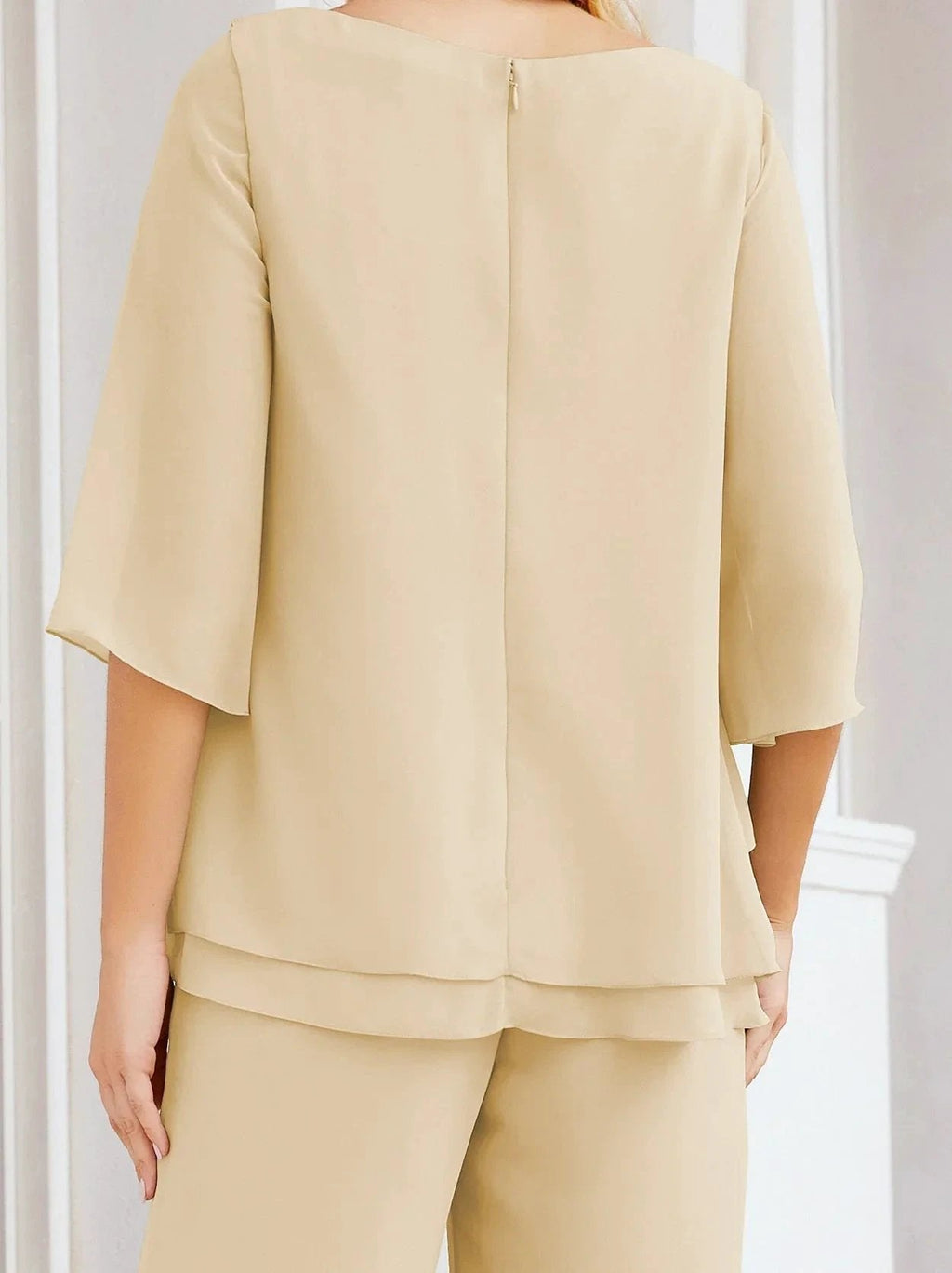 Sunnderly Elegant 2 Piece Mother of The Bride Dress Plus Size Pant Suits Ruffle Layers Sliver Housecoat SY28064