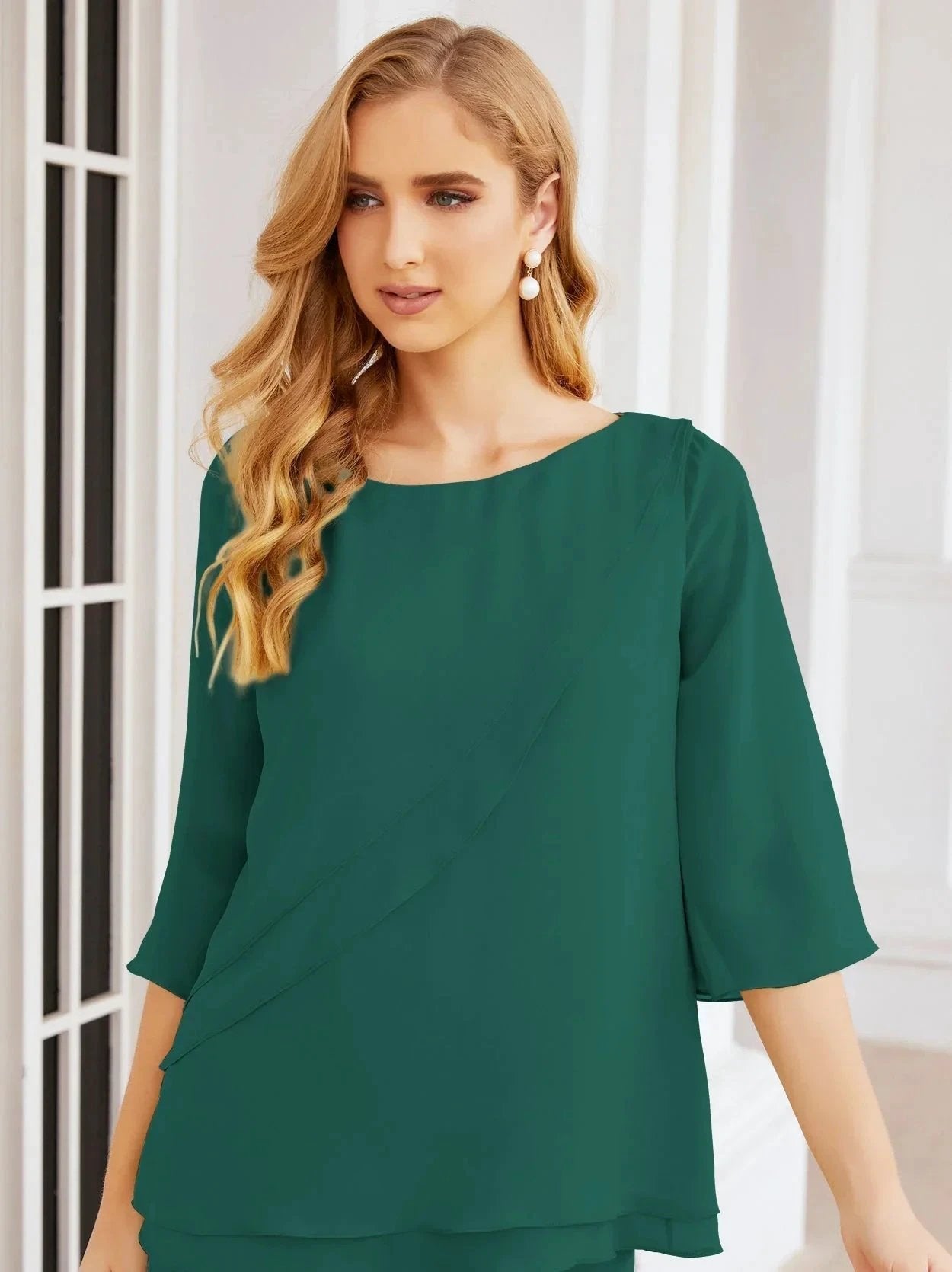 Sunnderly Elegant 2 Piece Mother of The Bride Dress Plus Size Pant Suits Ruffle Layers Sliver Housecoat SY28064