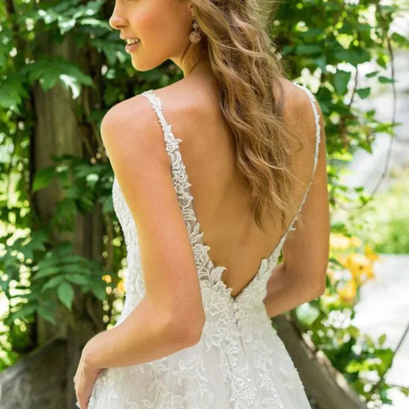 Vestido De Noiva A-Line V Neck Wedding Dress Top Lace Appliques Bridal Dress Custom Made Wedding Gown Sweep Train