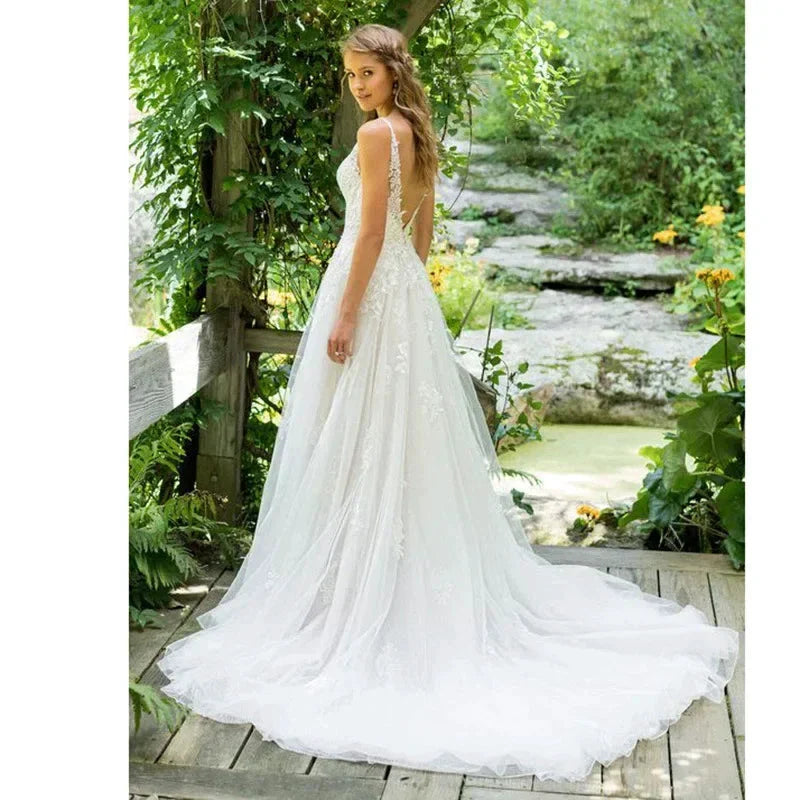 Vestido De Noiva A-Line V Neck Wedding Dress Top Lace Appliques Bridal Dress Custom Made Wedding Gown Sweep Train