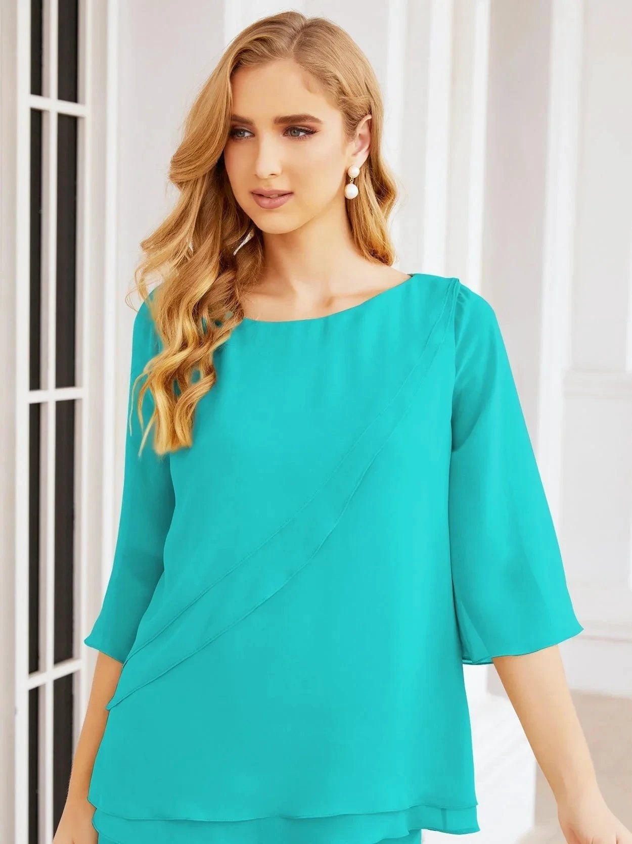 Sunnderly Elegant 2 Piece Mother of The Bride Dress Plus Size Pant Suits Ruffle Layers Sliver Housecoat SY28064
