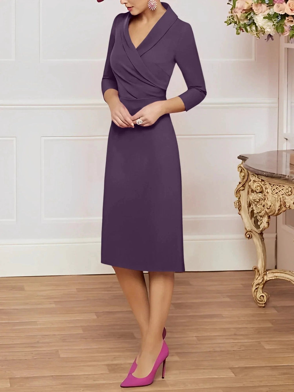 Sheath/Column V-Neck Knee-Length Mother of the Bride Dresses