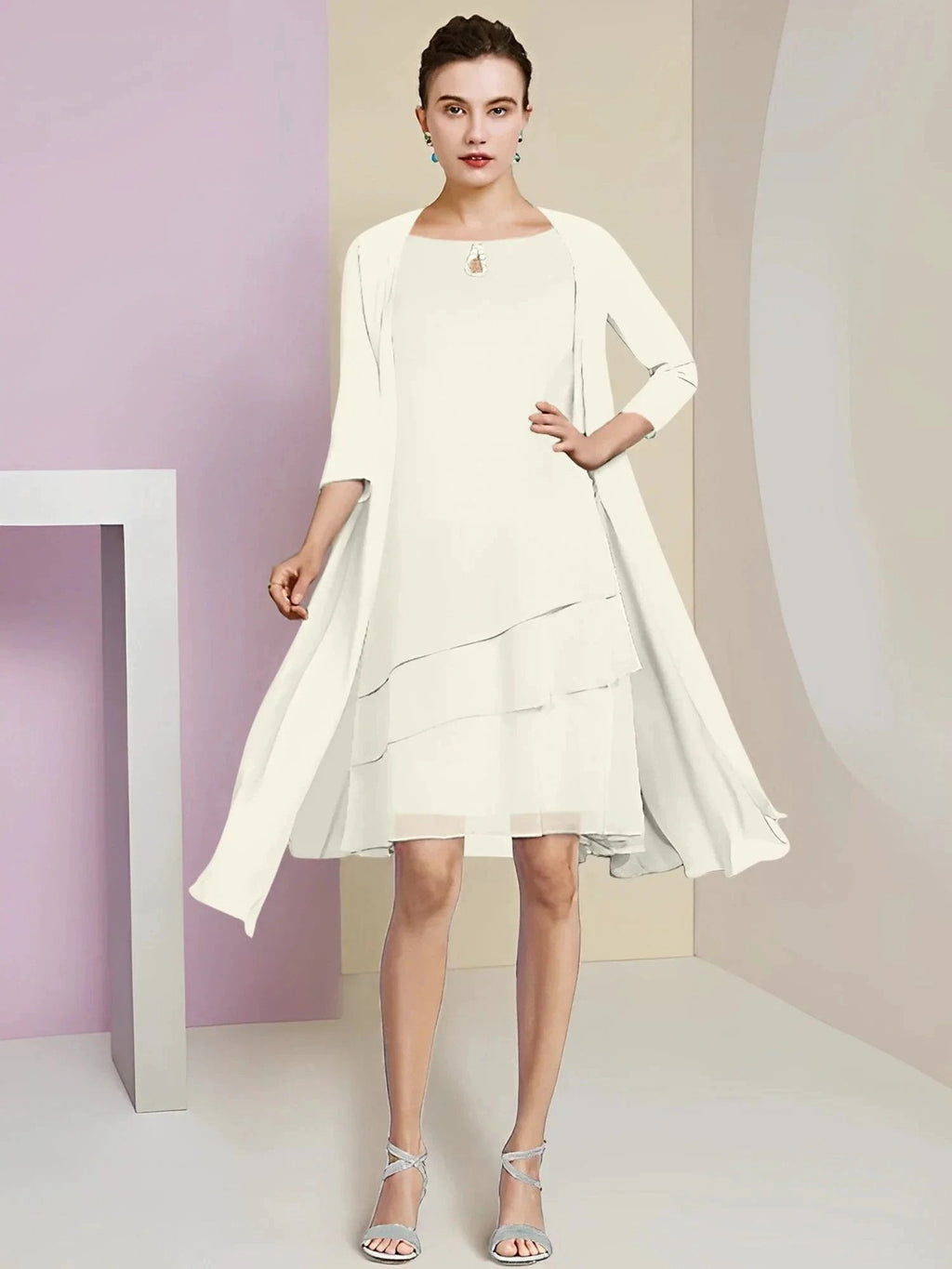 A-Line/Princess Jewel Neck Knee-Length Mother of the Bride Dresses