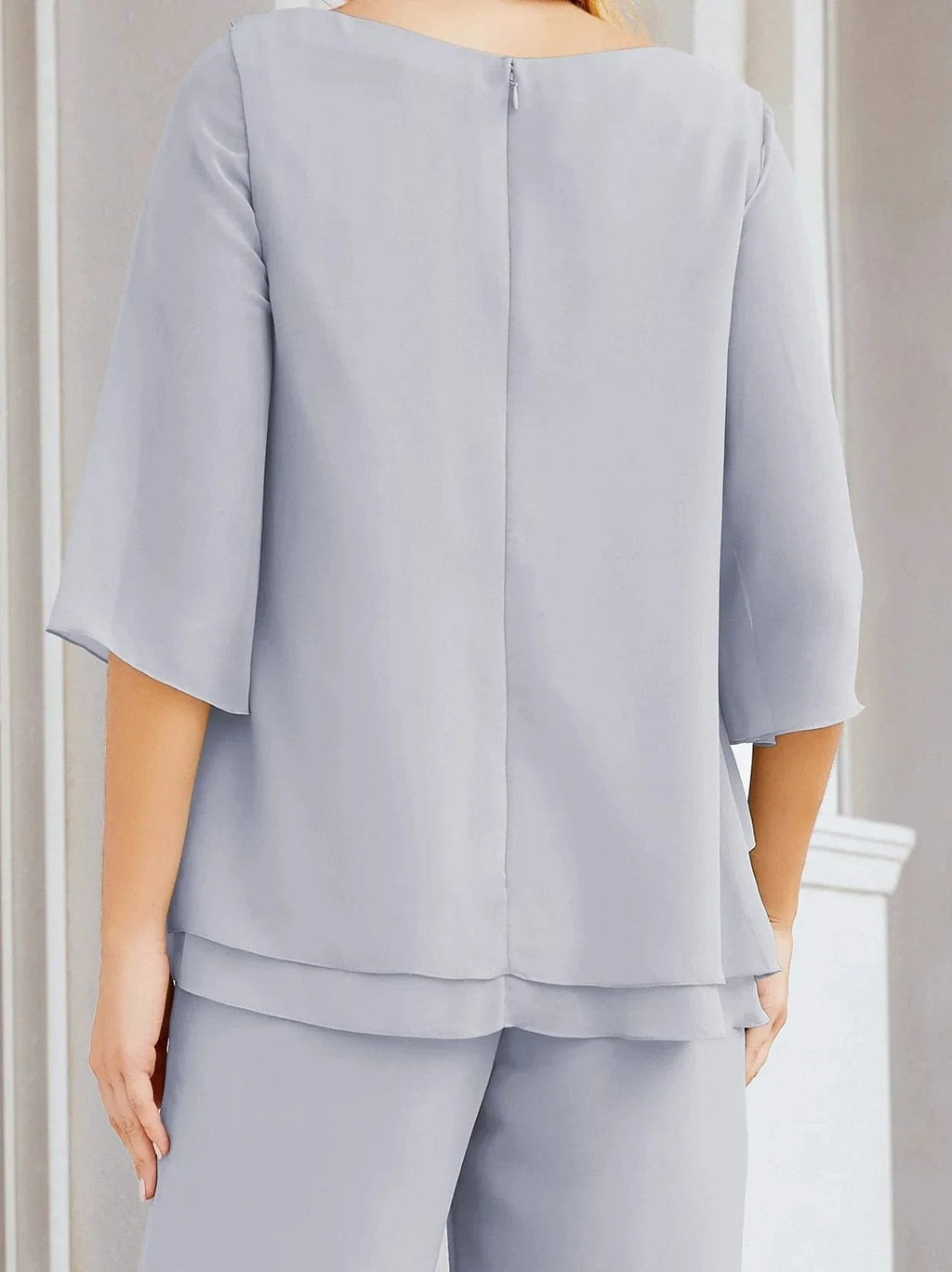 Sunnderly Elegant 2 Piece Mother of The Bride Dress Plus Size Pant Suits Ruffle Layers Sliver Housecoat SY28064