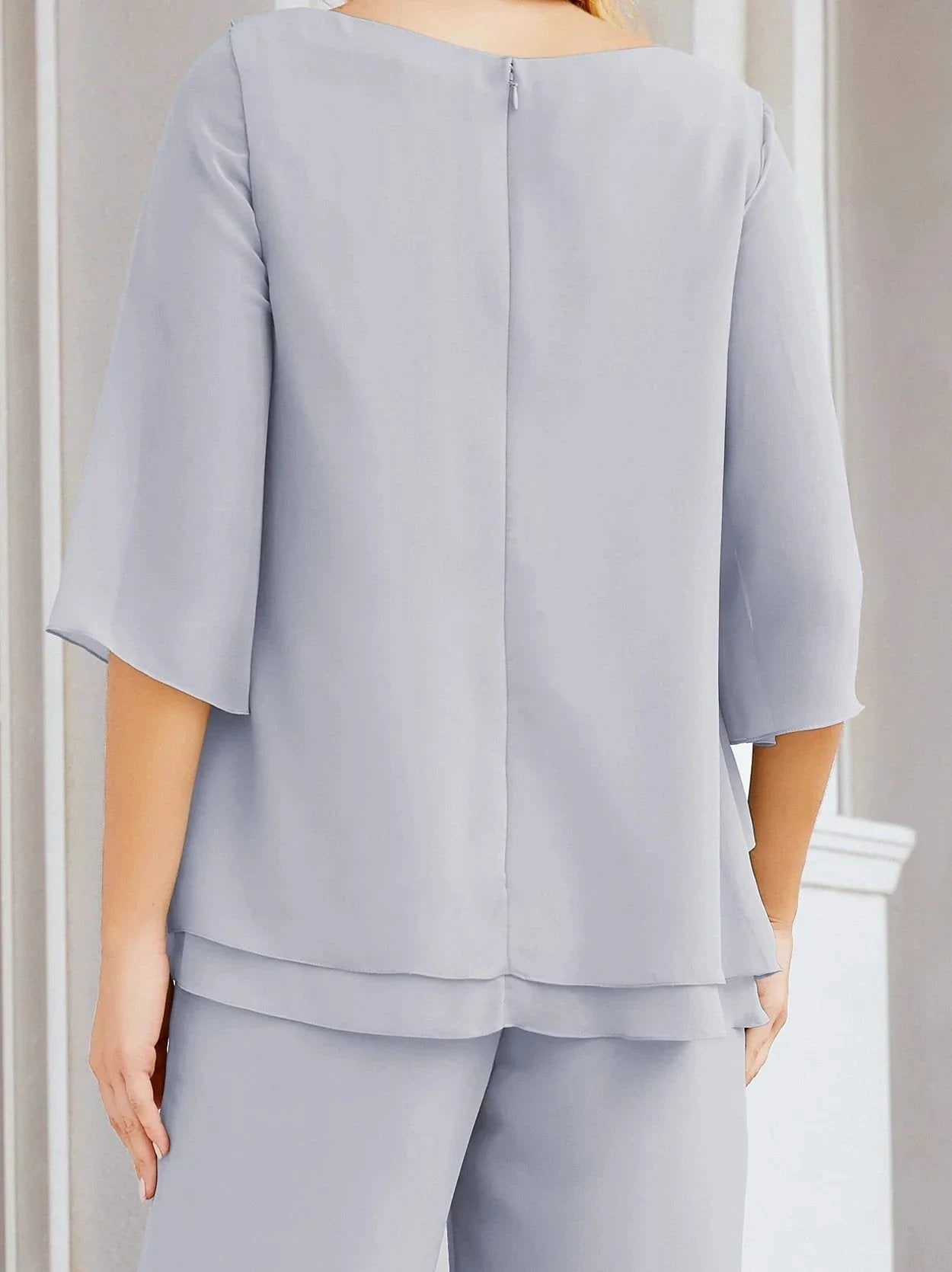 Sunnderly Elegant 2 Piece Mother of The Bride Dress Plus Size Pant Suits Ruffle Layers Sliver Housecoat SY28064