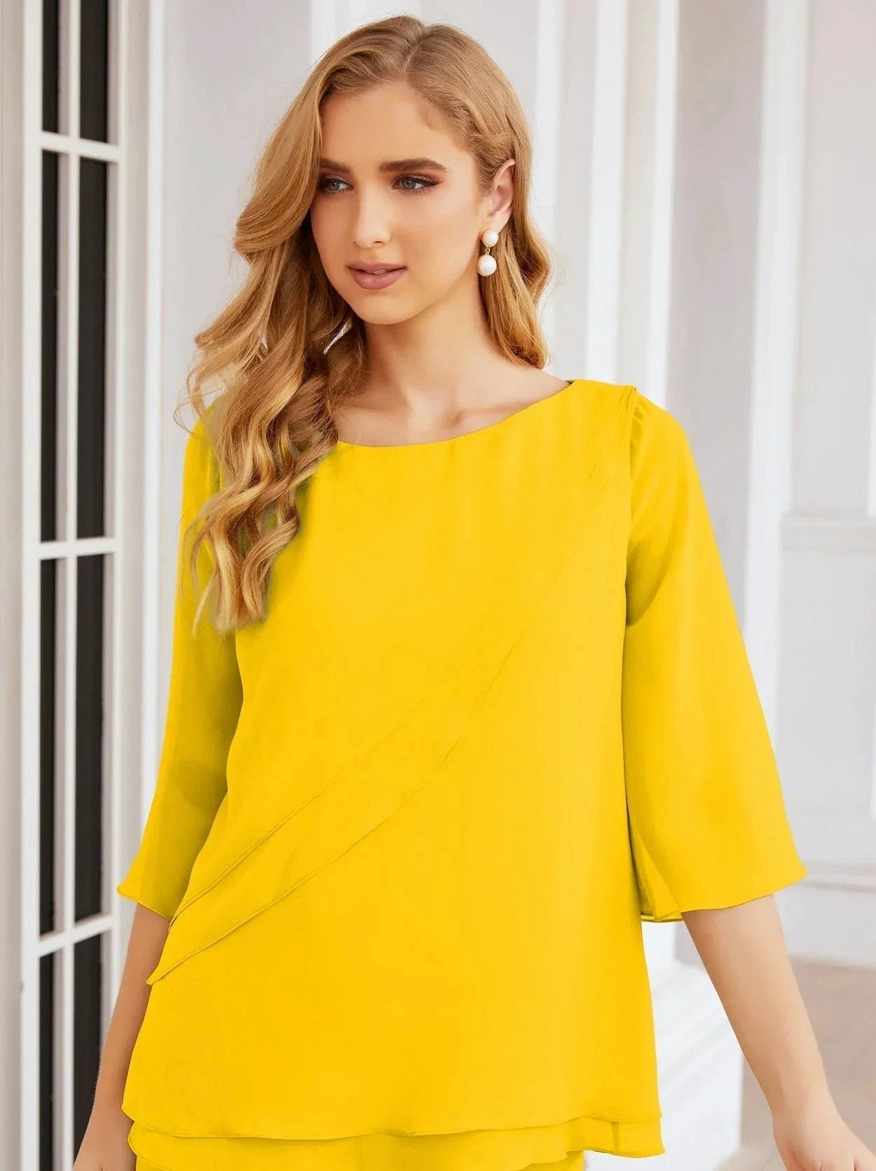 Sunnderly Elegant 2 Piece Mother of The Bride Dress Plus Size Pant Suits Ruffle Layers Sliver Housecoat SY28064