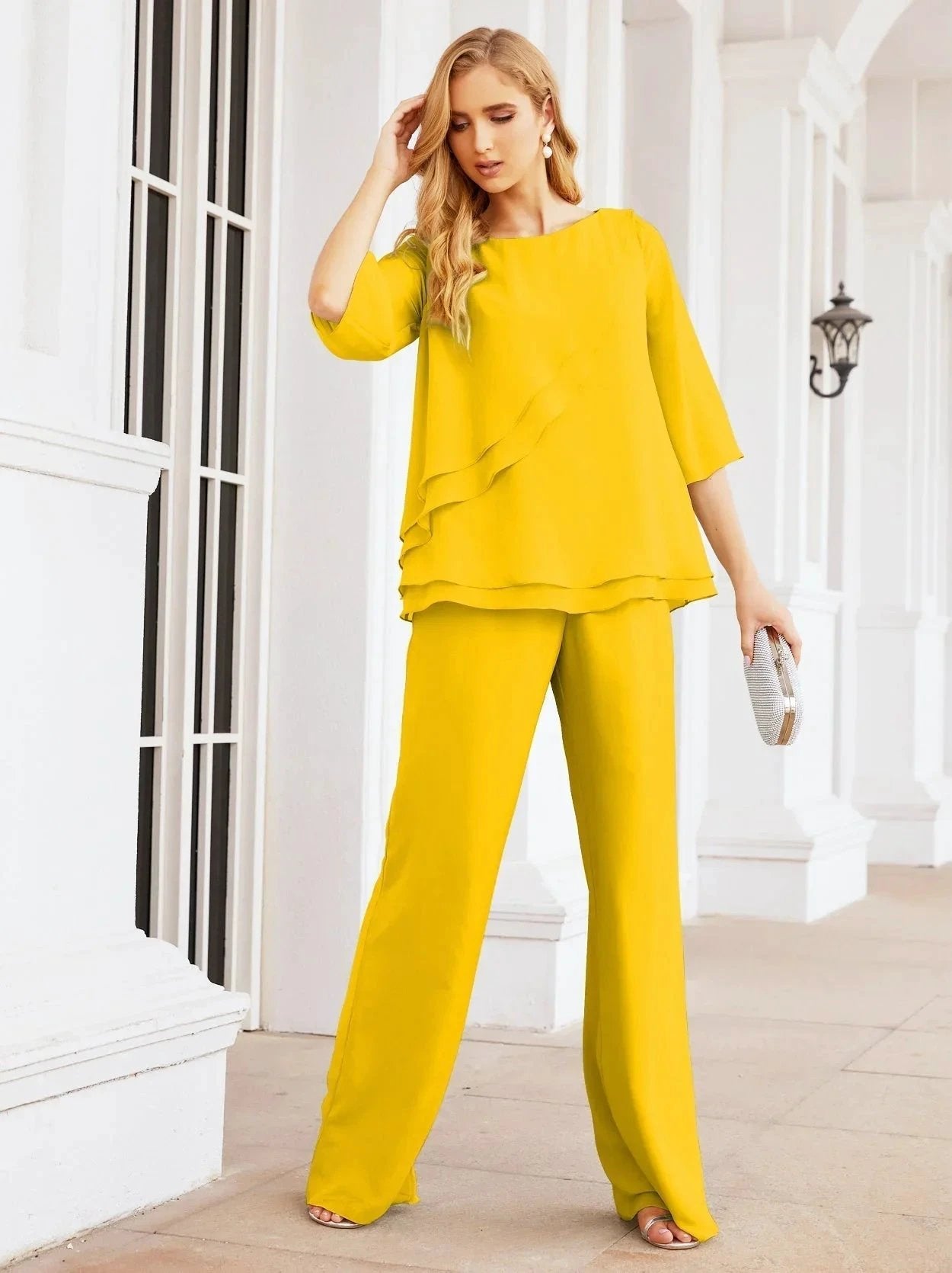 Sunnderly Elegant 2 Piece Mother of The Bride Dress Plus Size Pant Suits Ruffle Layers Sliver Housecoat SY28064