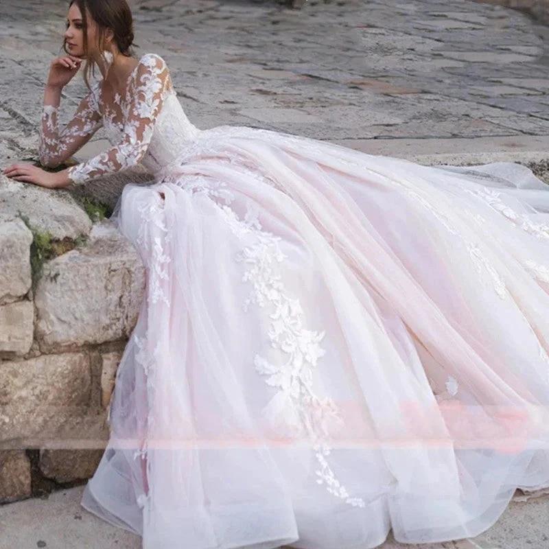 Luxury Pink Long Sleeves Wedding Dress Ball Gown Lace Appliques O-Neck Button Royal Train Bride Gowns Vestido De Novia Princess