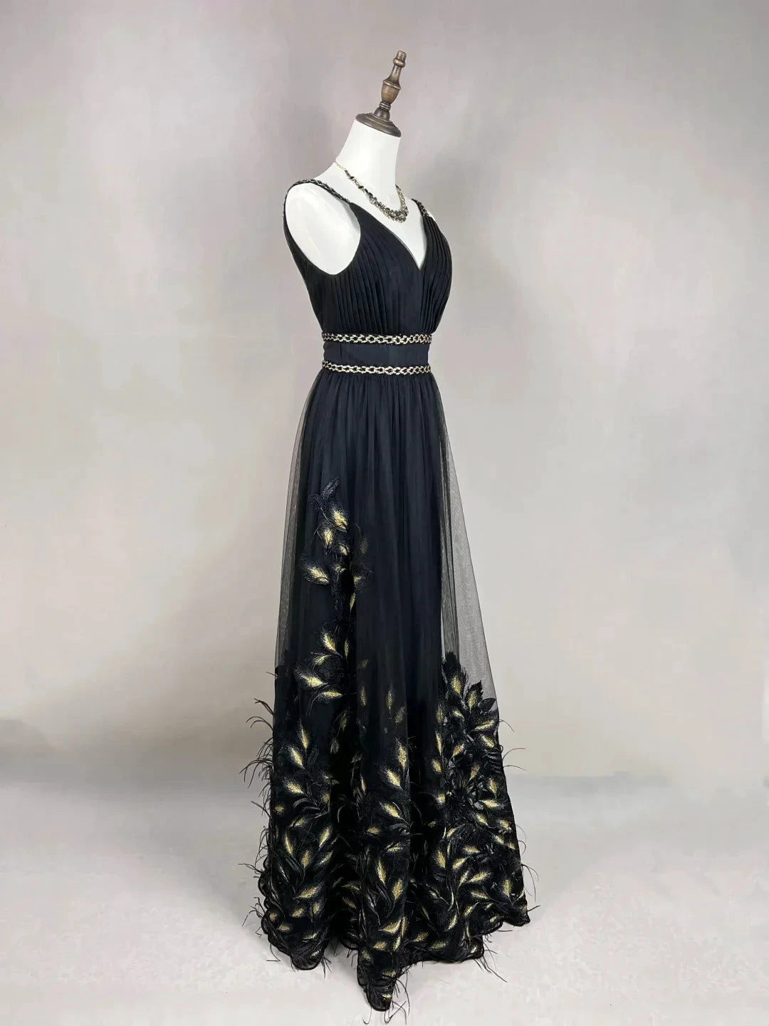 Gorgeous Black Tulle Gold Silk Feathers A Line Prom Dress Formal Evening Dress Y8652