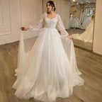 White Wedding Dresses Sweetheart Shiny Appliques Grace Bridal Gowns 2023 Puff Sleeve Tulle A-Line Princess