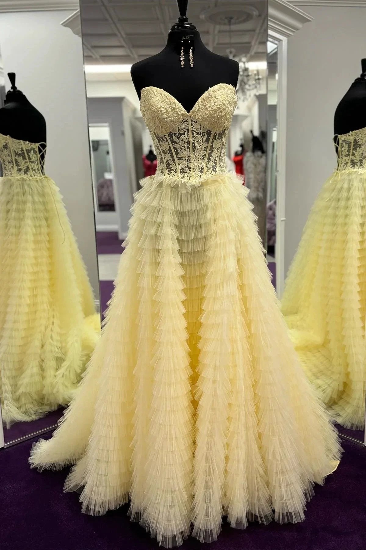 Sunnderly Addilyn |A-line Strapless Multi-Layers Tulle Prom Dress with Slit