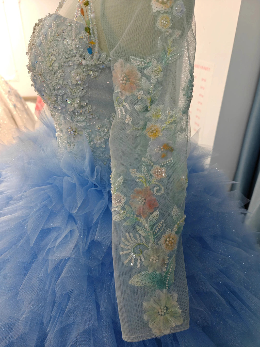 Vibrant Ombre Ball Gown High-Neck Long Embroidered Sleeve Beaded Ruffled Wedding Dress Ye-2017