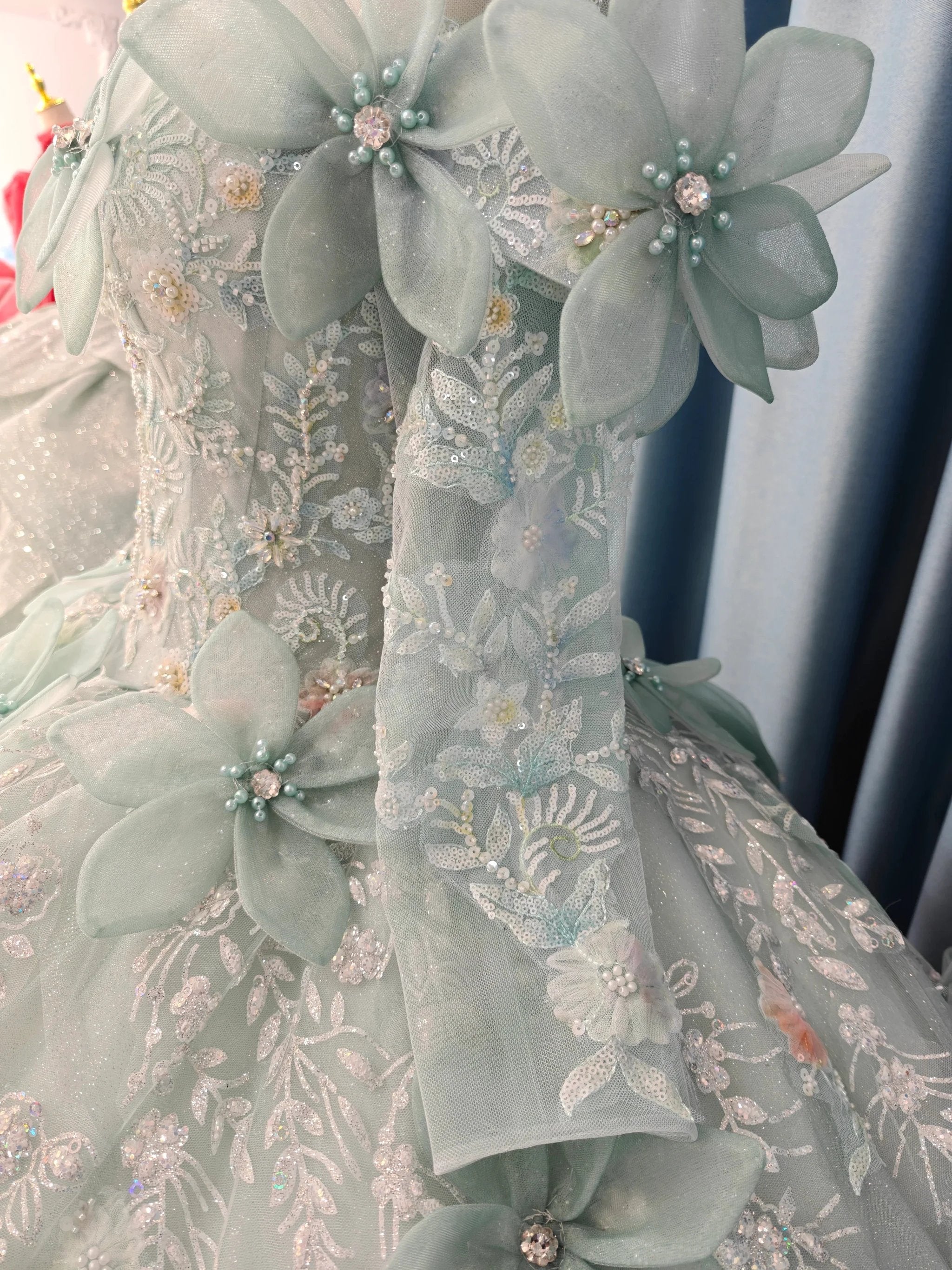 Fairy-Tale Mint Green High-Neck Ball Gown Wedding Dress with 3D Organza Flowers & Crystal Embroidery Ye-2025