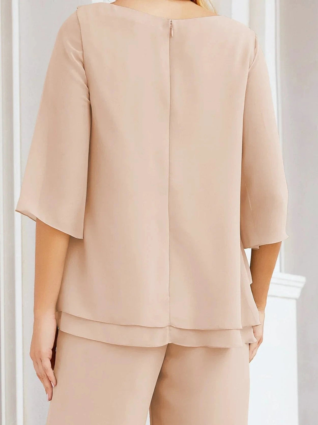 Sunnderly Elegant 2 Piece Mother of The Bride Dress Plus Size Pant Suits Ruffle Layers Sliver Housecoat SY28064