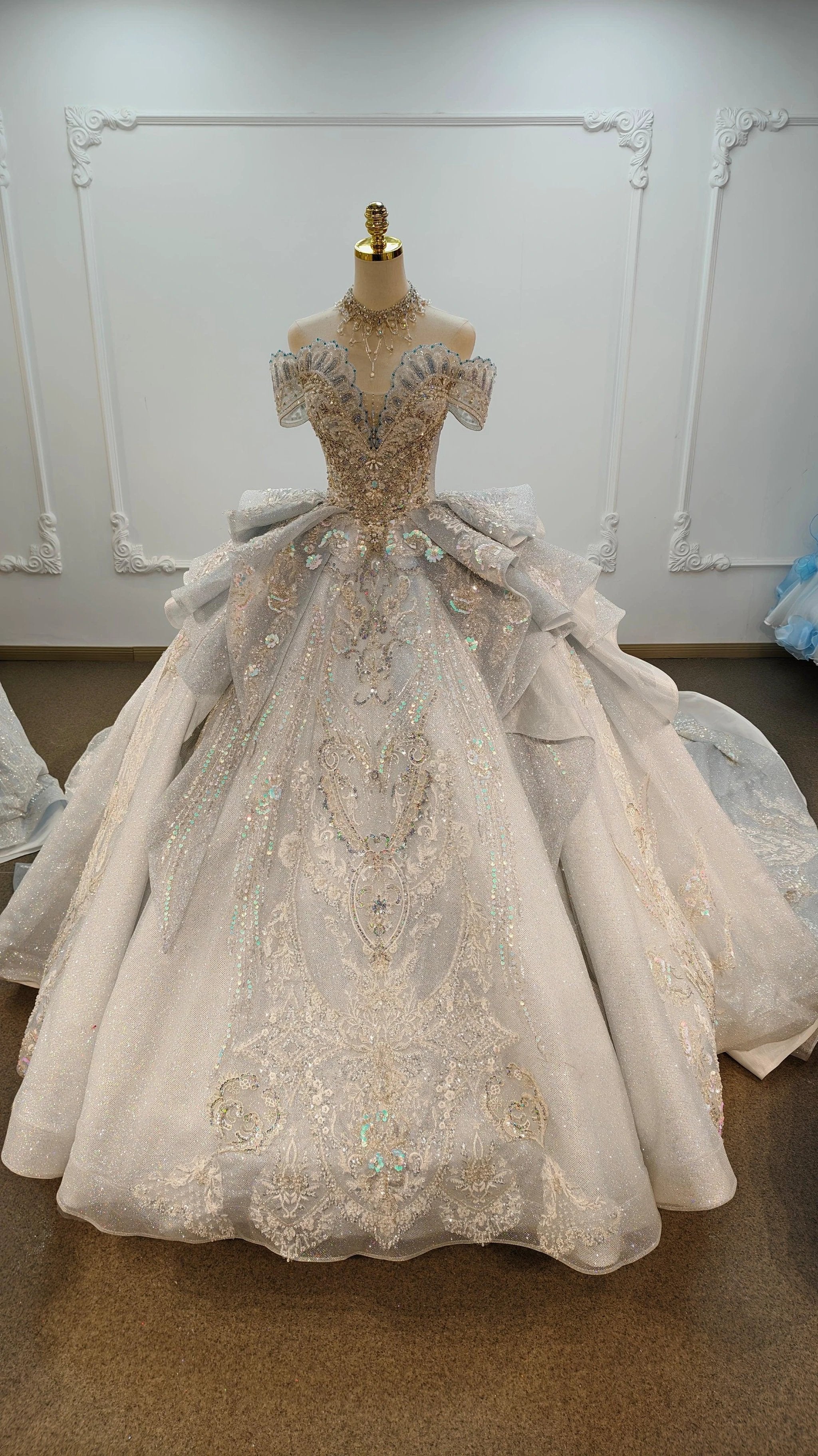 Gorgeous Silver Sequin Off-the-Shoulder Ball Gown Wedding Dress with Crystal Embroidery & Giant Bow Train Ye-2020