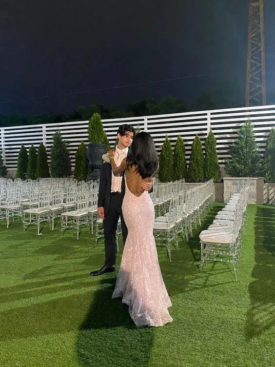 Romantic Pink Backless Sleeveless Lace Mermaid Evening Dresses with Train Y1490