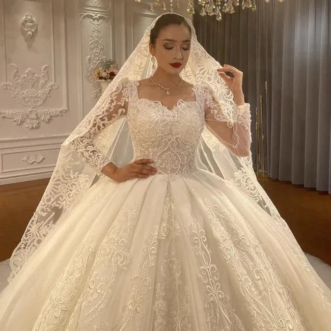 Ball Gown Sweetheart Tulle Long Sleeves Appliques Floor-Length Wedding Dresses with Lace