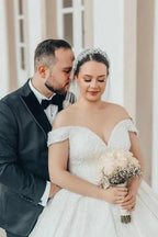 Beautiful Princess Long A-line Off-the-shoulder Lace Satin Wedding Dresses