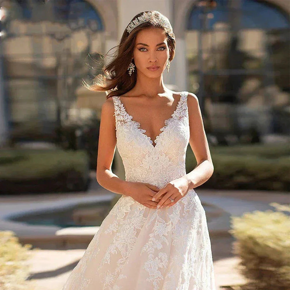 Beautiful Romantic A-line V-neck Sleeveless Sexy Backless Wedding Dresses New For Women Grace Flowers Gorgeous Bridal Gowns