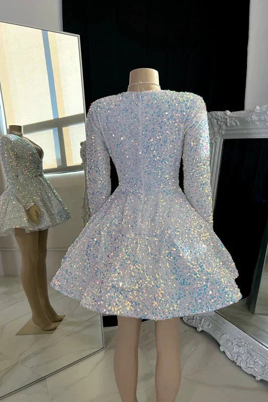 Sparkling V-neck A-line Graduation Dress With Sequins White Short Homecoming Dress Y1951