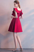 Elegant Square Neck Burgundy Sleeveless Short Homecoming Dresses