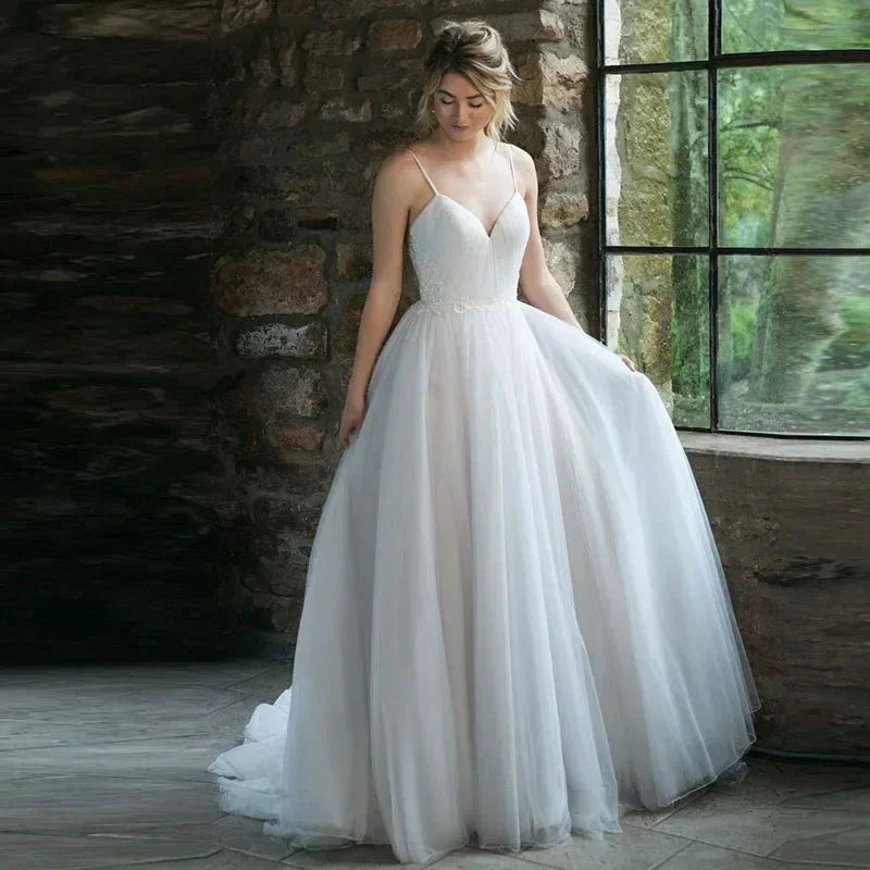 Elegant Spaghetti Straps Backless Pleat Sweetheart Sexy Wedding Dress Robe De Mariee Sofuge Boho Dubai Arabic Abiti Da Sposa