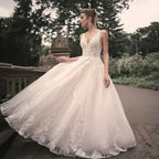 Elegant Wedding Dresses For Woman Popular Summer A-line V-Neck Sleeveless Appliques Open Back Vestidos De Novia