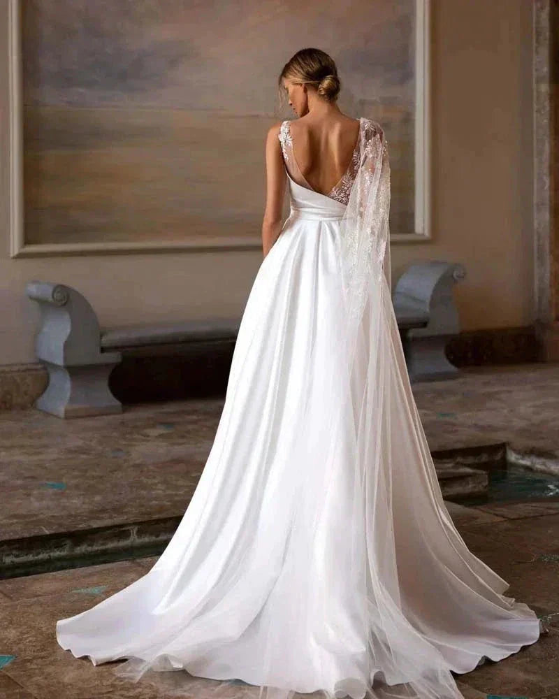 Exquisite Off Shoulder With Sleeves Beach A-Line Fluffy Mopping Sexy Backless Wedding Dresses Lace Backless Court Train Simple