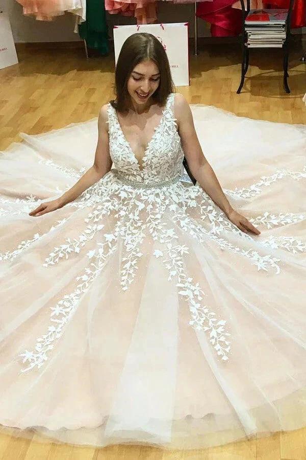 Ivory Tulle Lace A-line V-neck Beaded Wedding Dresses Prom Dresses MP640