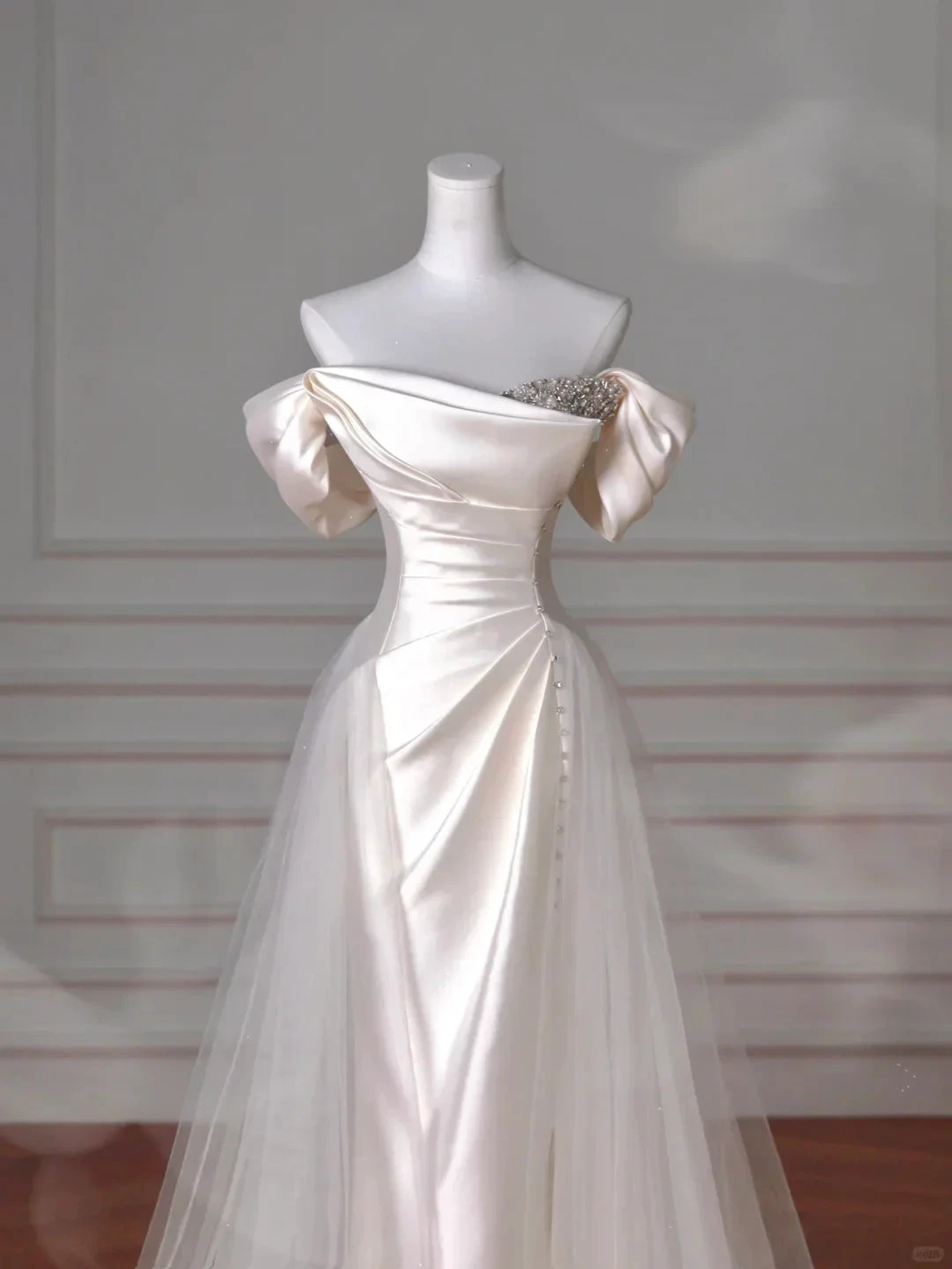 Elegant White off The Shoulder Satin Beaded Mermaid Evening Dress,Formal Prom Dress Wedding Dress Y8617