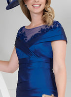 Sheath/Column Scoop Neck Short Sleeves Knee-Length Mother of the Bride Dresses with Lace