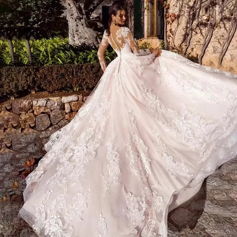 Newest Ball Gown Wedding Dress Elegant Long Sleeve Robe De Mariee Illusion Back Trouwjurk O-Neck Gorgeous vestidos de novia