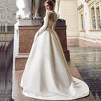 Pleat Satin Wedding Dresses 2023 Lace Appliques Sweep Train Long Sleeve Neck Formal Occasion Bridal dress robe de mariée