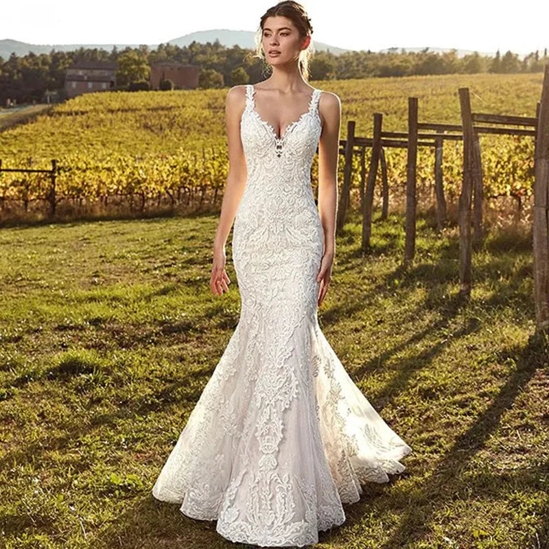 Customized Sexy V-Neck Mermaid Wedding Dress 2026 Lace Boho Sleeveless Bride Gown Buttons Pleats Illusion Back Vestido De Novia