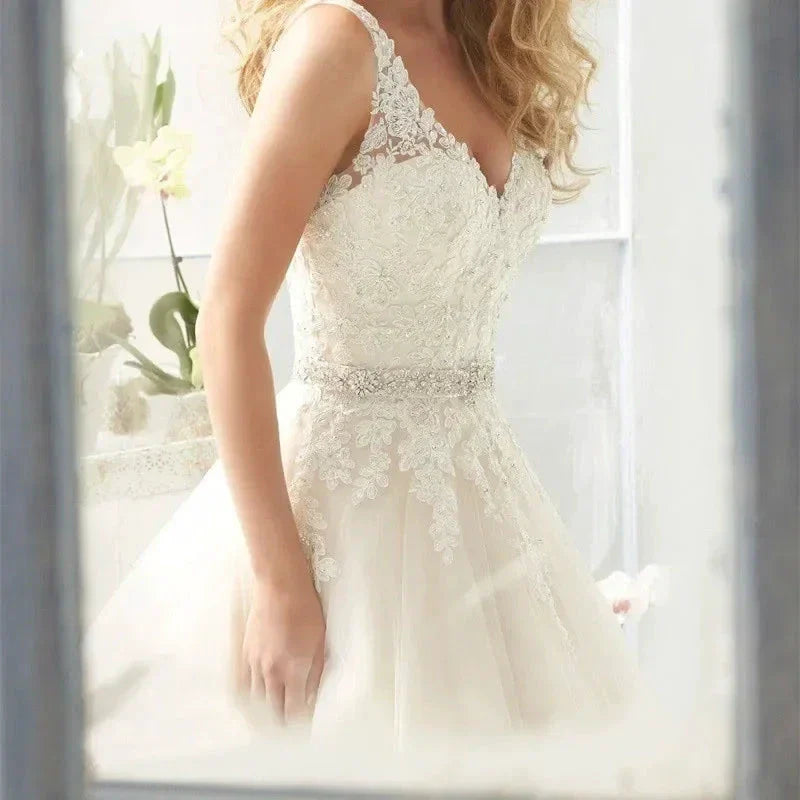 Sexy Lace Wedding Dresses Long Train Simple Bride Floor Length Long Sleeve Applique Lace up Open Back Wedding Dresses