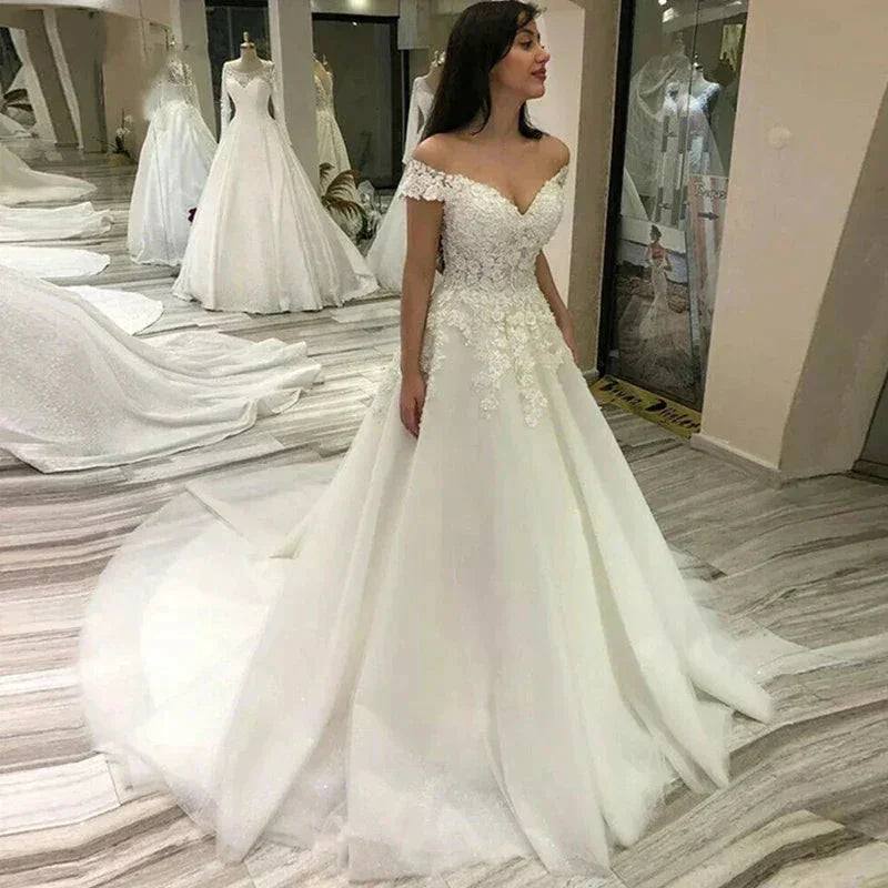 Sexy Off Shoulder Lace Wedding Dress Vintage Women's A-Line Gownes Robe De Soir é e De Mariage Bridal Dress Vestidos De Fiesta