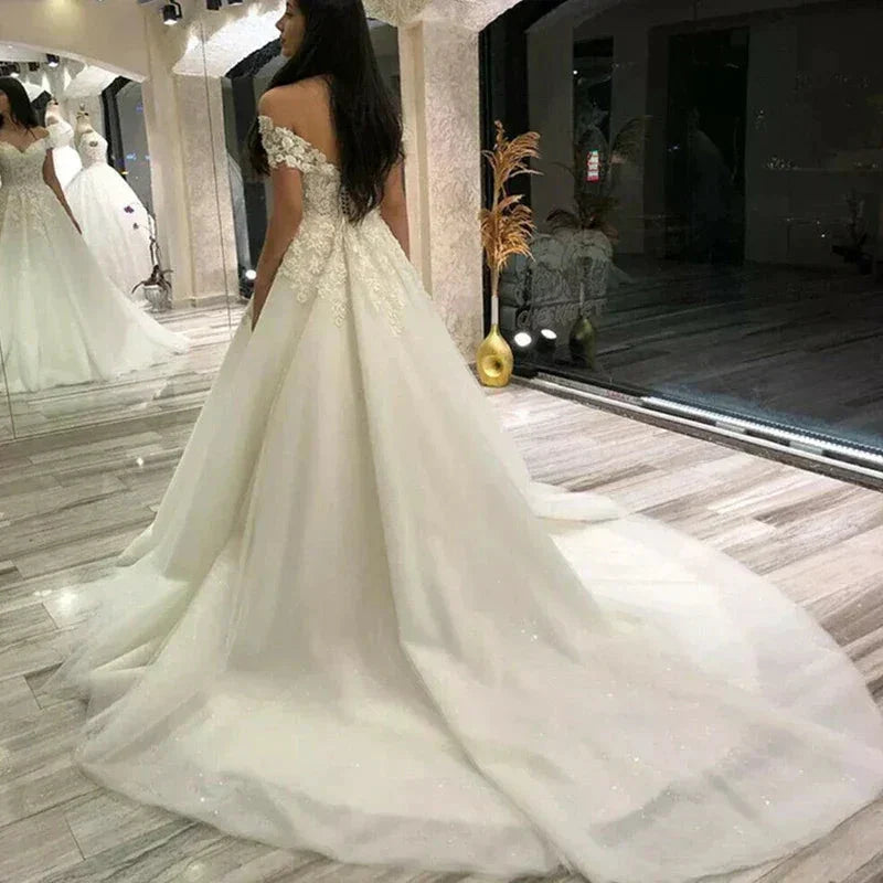 Sexy Off Shoulder Lace Wedding Dress Vintage Women's A-Line Gownes Robe De Soir é e De Mariage Bridal Dress Vestidos De Fiesta