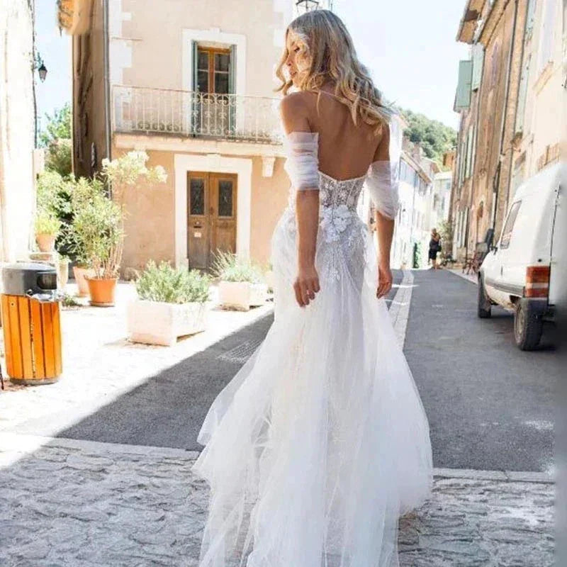 Sexy Off Shoulder Wedding Dresses Bohemian Tulle Elegant Women's Side Split A-line Lace Applique Beach Bridal Dress Sleeveless