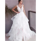 Sexy V-neck Double Shoulder Wedding Dresses White Sleeveless Bohemian Formal Beach Wedding Party Bridal Gowns 2023 Backless Robe