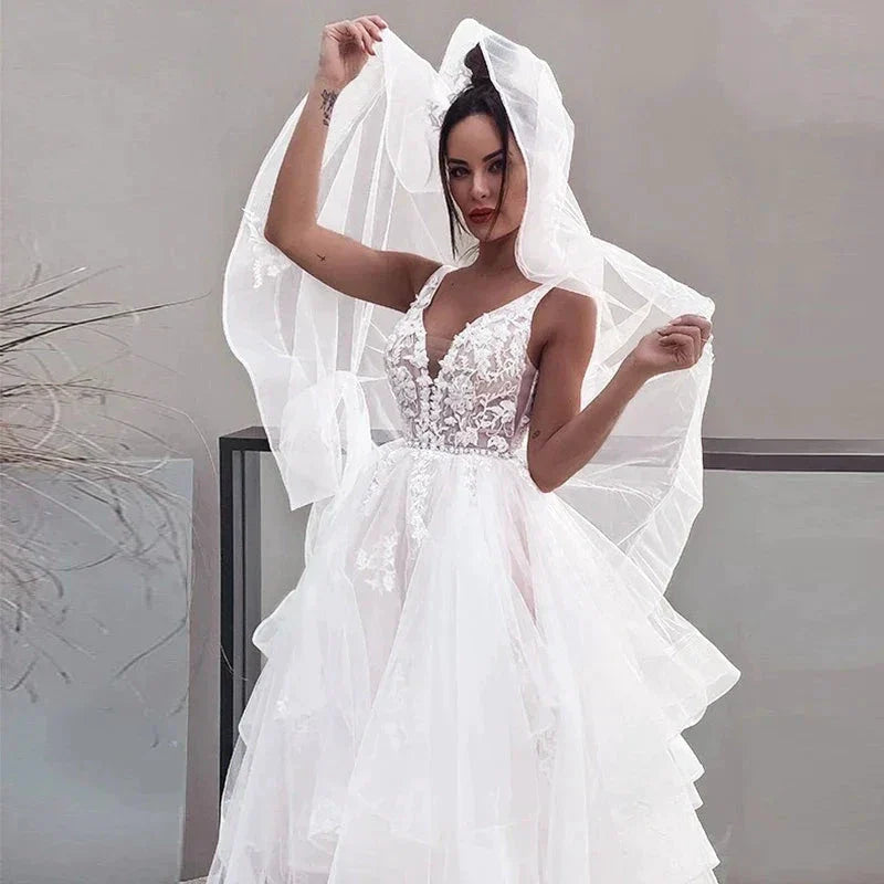 Sexy V-neck Double Shoulder Wedding Dresses White Sleeveless Bohemian Formal Beach Wedding Party Bridal Gowns 2023 Backless Robe