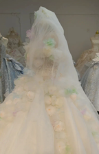 Whimsical Sweetheart Ball Gown Wedding Dress with 3D Pastel Florals & Sheer Tulle Train Ye-2039