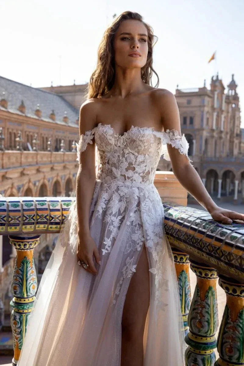 Boho Tull Wedding Dresses Off the Shoulder Lace Appliques A Line Beach Bridal Gown Sexy High Split Wedding Gowns